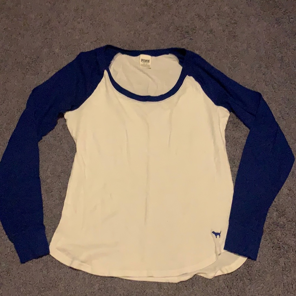 Long sleeve VS shirt